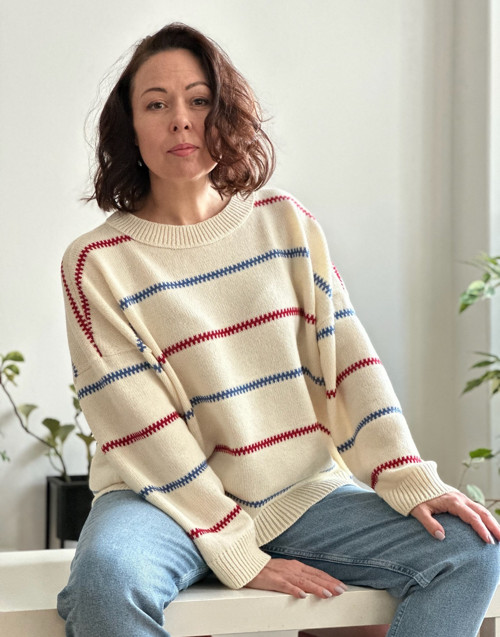 Originální oversized svetr – inspirovaný Pippi