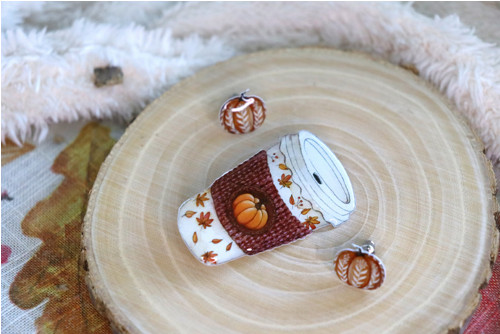 Pumpkin spiced latté - designová brož - Podzimní