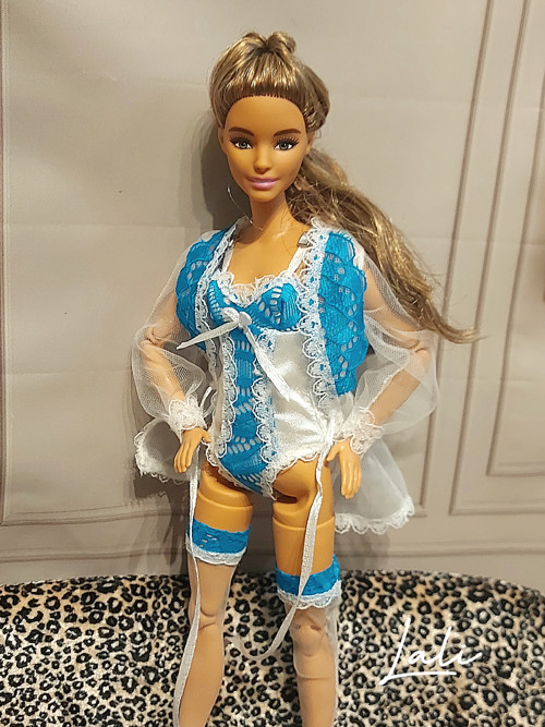 Spodní prádlo pro Barbie Made to move 1.