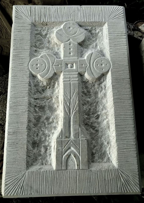 Kamenný kříž