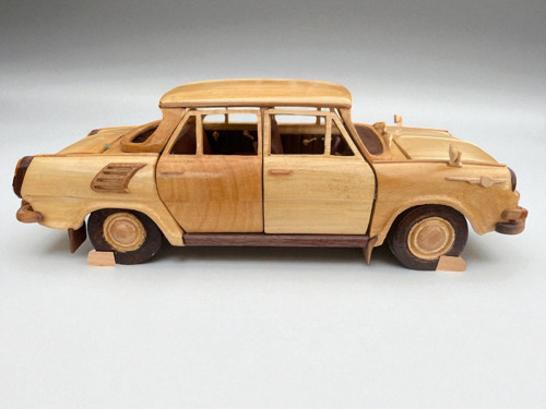 Auto Škoda 1000 "embéčko"