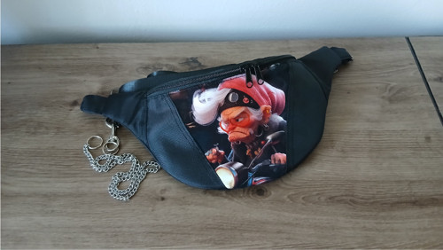 Ledvinka Angry bikerka
