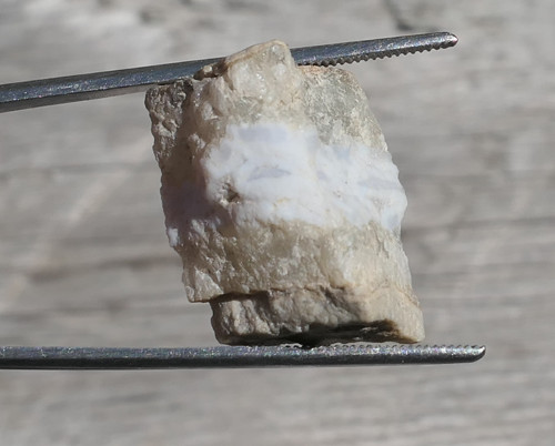 Surový chalcedon (18 mm) V1498