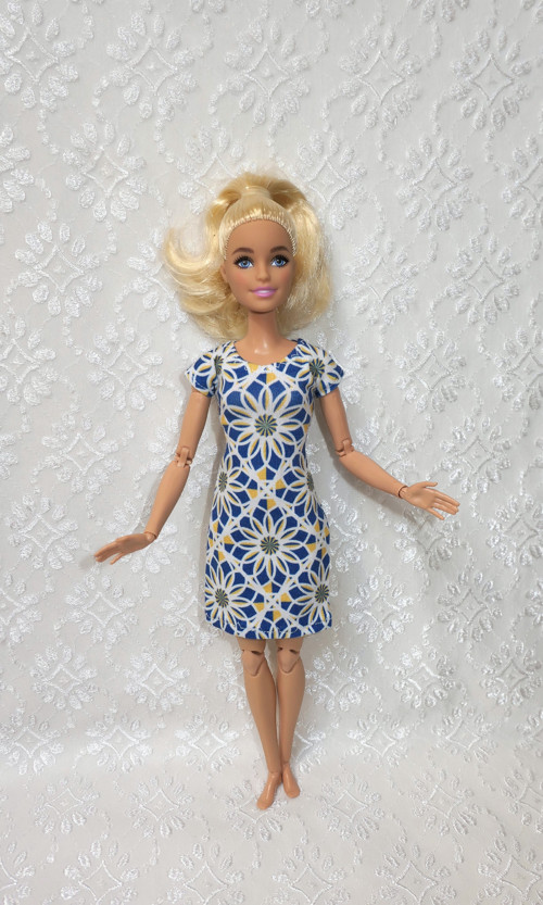 Letní šaty pro Barbie — foto 1
