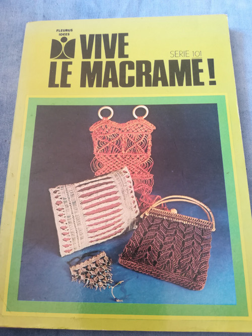 Vive Le Macrame!