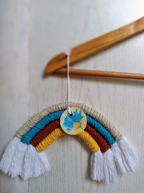 Chrpa - duha macramé