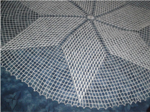 Háčkovaný ubrus Hvězda bílý kruh 80 cm