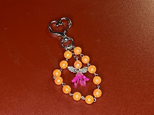 Přívěšek ANDÍLEK se srdíčkem (oranžová)