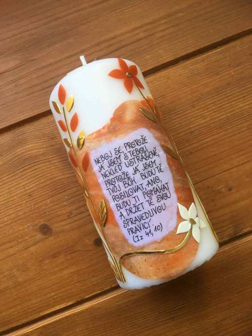 Svíčka ve skořicové Neboj se...