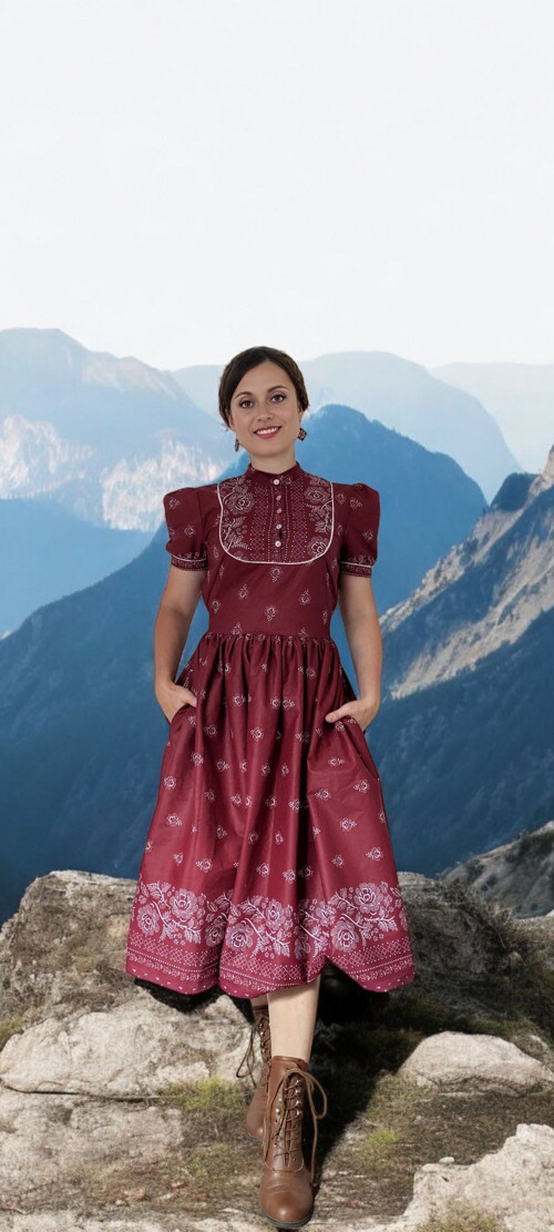 Vintage venkovské folklorní šaty Heidi