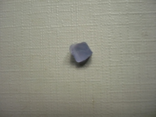 Surový - tanzanit 5 mm, č.10f