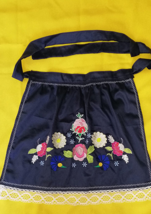 Zástěrka, zástěra folklor, kroj.