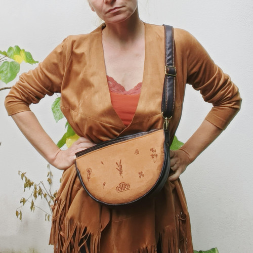 Kabelka CROSTY no. 27