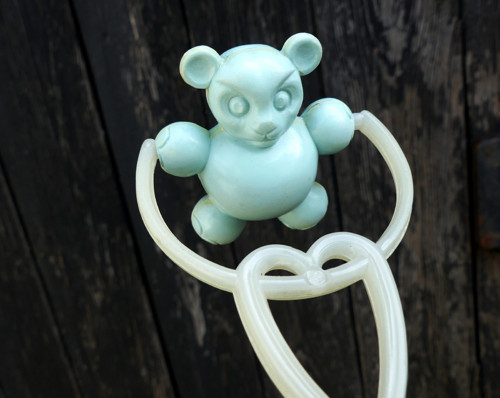 Medvídek modrý...stará hračka, retro chrastítko — foto 1