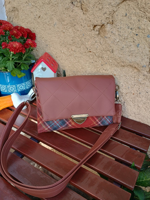 PSANÍČKO - s popruhem , podzim klepe na dveře
