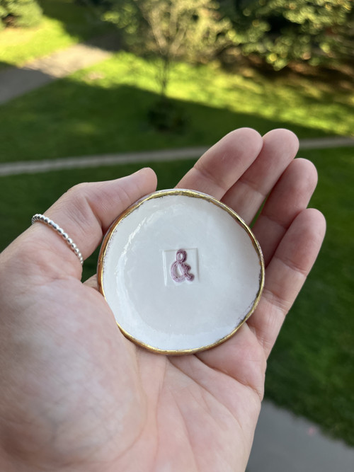 Porcelánový talířek na šperky — foto 1