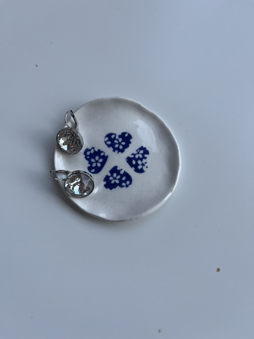 Porcelánový talířek na šperky — foto 1
