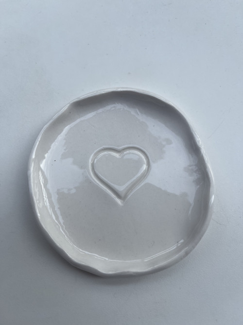 Porcelánový talířek na šperky