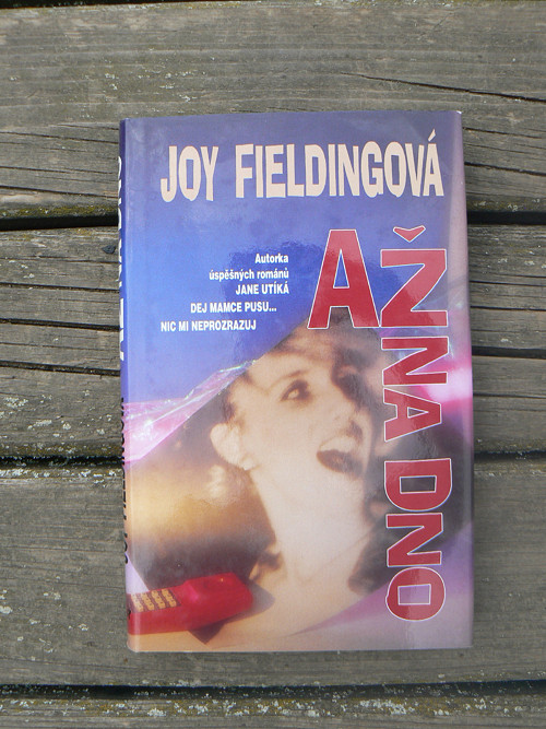Až na dno - Joy Fieldingová — foto 1