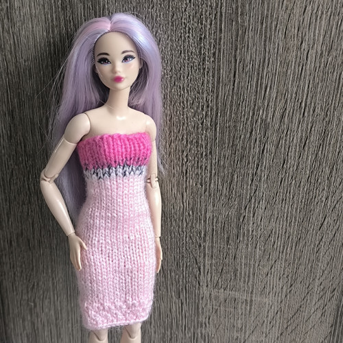 Pletené šaty pro Barbie nebo FR panenky IT