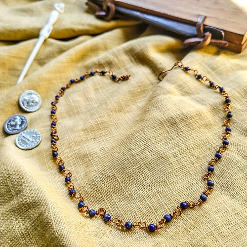 Římský náhrdelník lapis lazuli