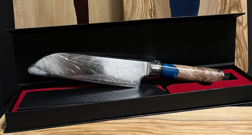 Kuchyňský nůž Santoku