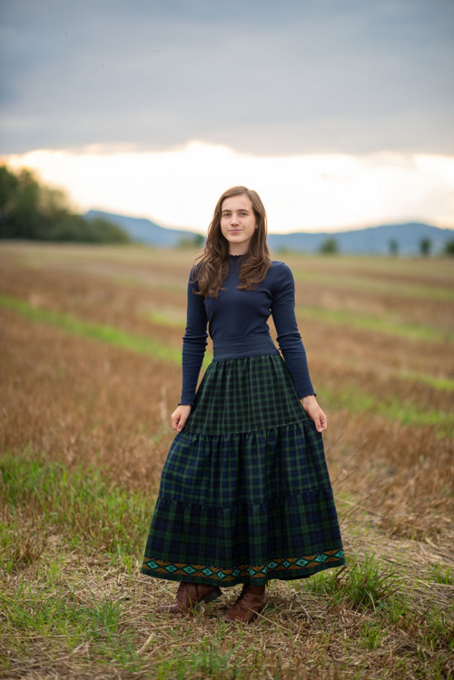 Sukňa Karola