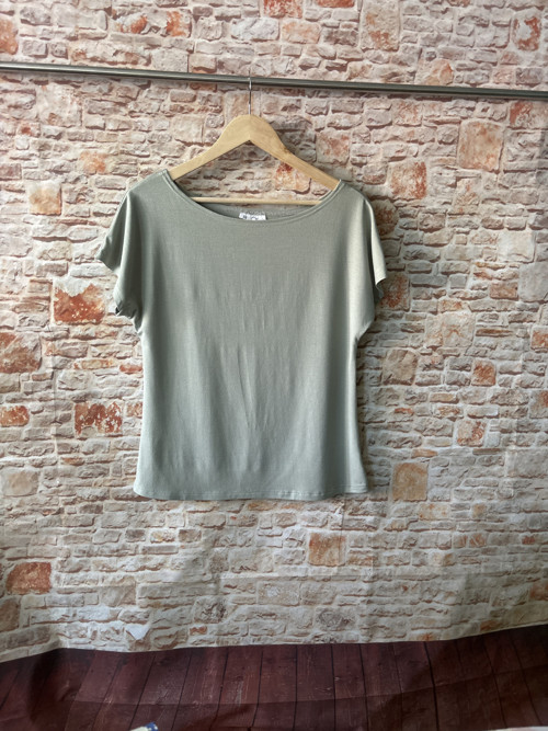 Dámské bambusové tričko vel.38