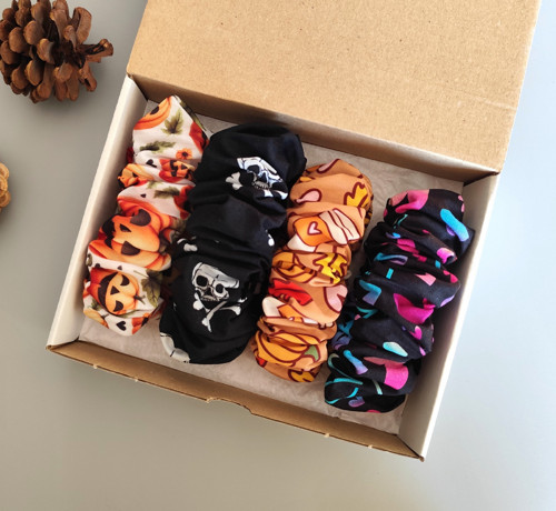 Halloweenská dárková sada II.- 4 scrunchies L