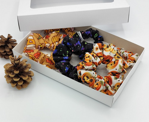 Halloweenská dárková sada III- 6 scrunchies