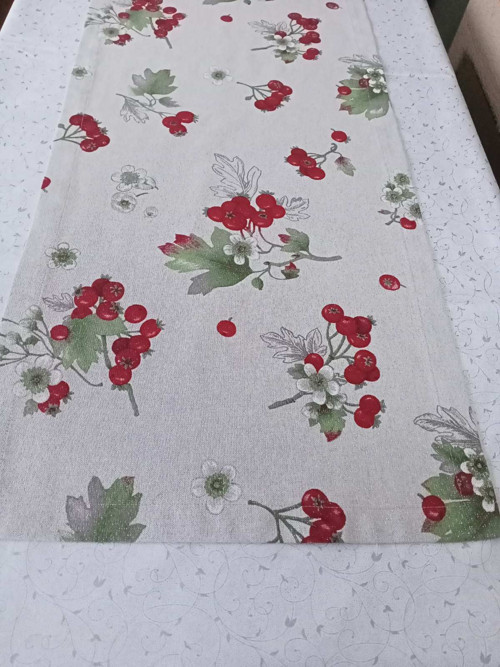 Obrus Plody hlohu 150 cm x 40 cm