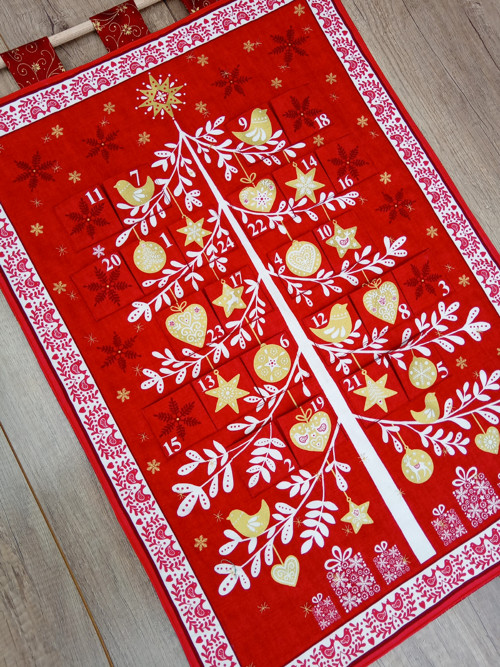Stromeček se zlatými ptáčky - adventní kalendář