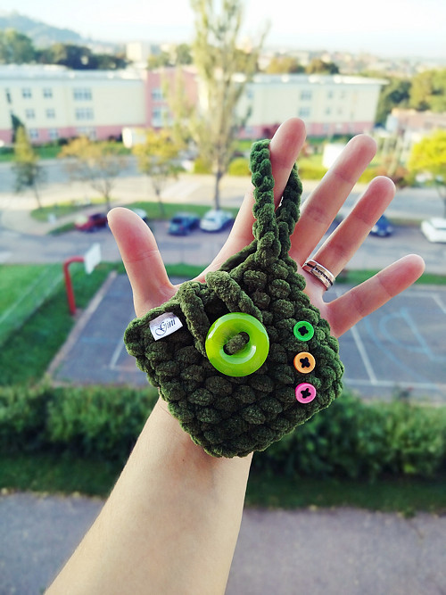 ORIGINÁLNÍ OBAL NA SLUCHÁTKA a jiné věci