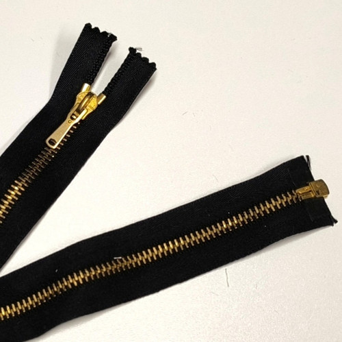 ZIP KOVOVÝ DĚLITELNÝ 35 cm