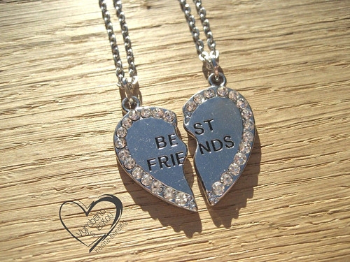Řetízek - řetízky - rozpůlené srdce - best friends