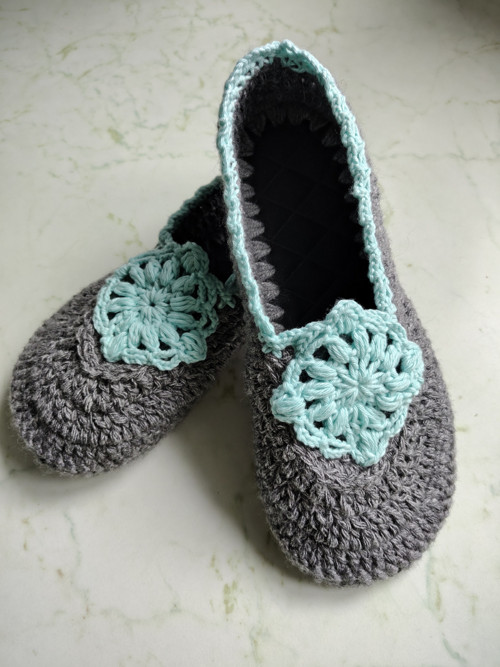 Háčkované přezůvky vel. 40-41
