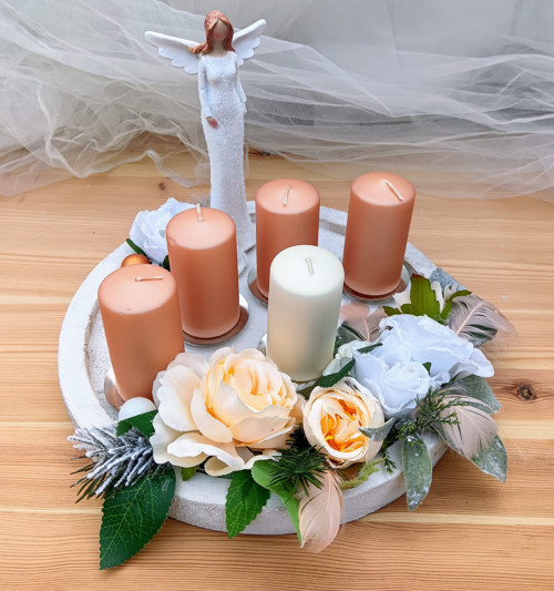 Meruňkový adventní svícen s andělem