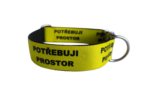 Obojek POTŘEBUJI PROSTOR s kov. sponou, vel. XL