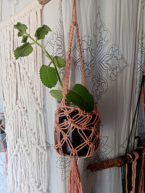 Macramé s rýmovníkem