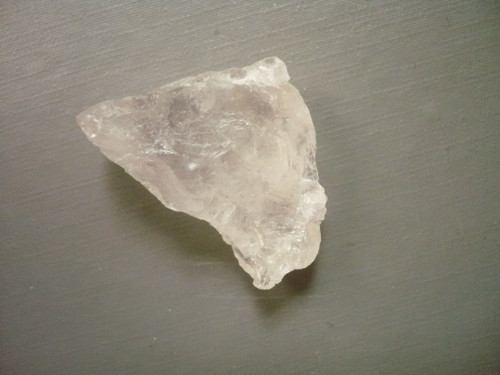 Surový růženín AAA 31 mm, č.26