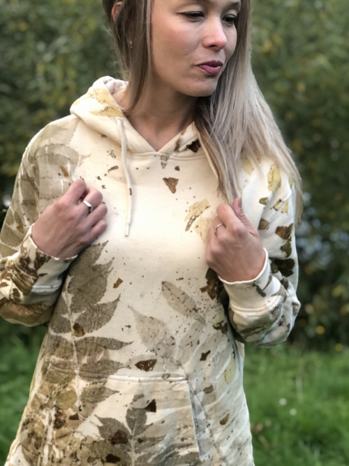 Mikina s přírodním potiskem listů - škumpa II.