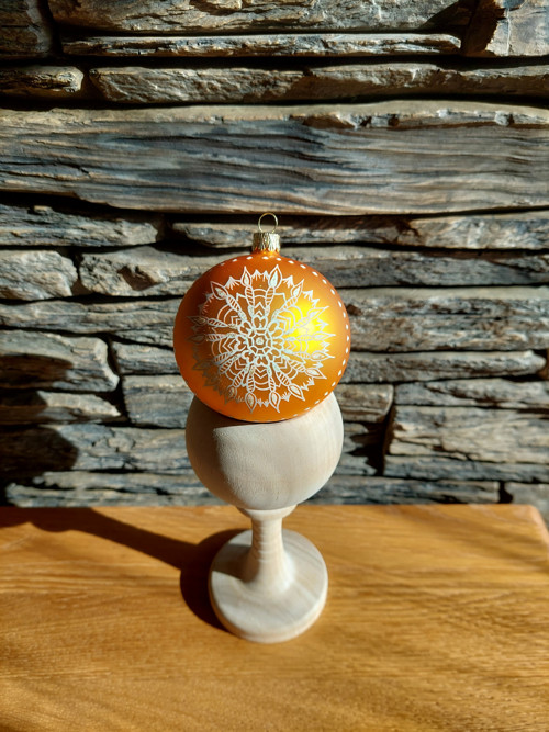 Malovaná skleněná koulička - Mandala oranžová