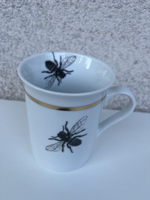 Porcelánový hrnek- Fly
