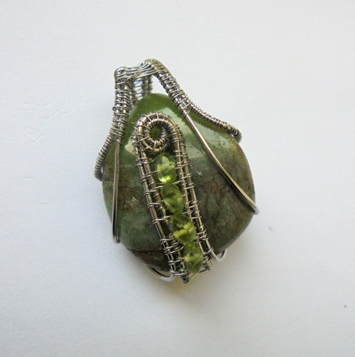 Přívěsek - Olivín ( Peridot) /4