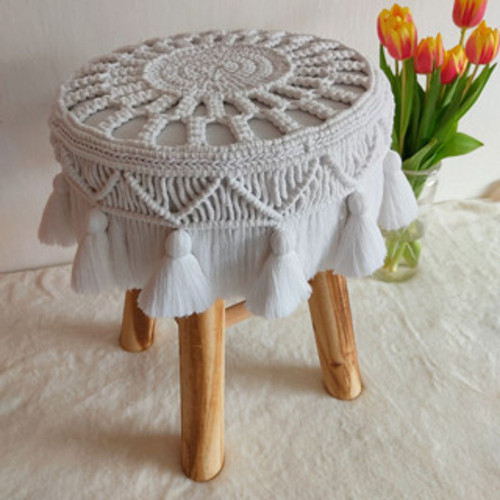 Macramé taburet / stolička – barva