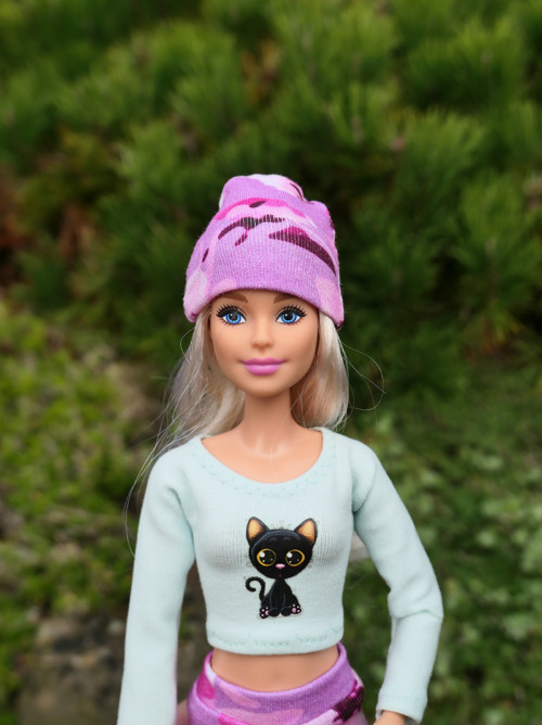 Čepice pro Barbie — foto 1