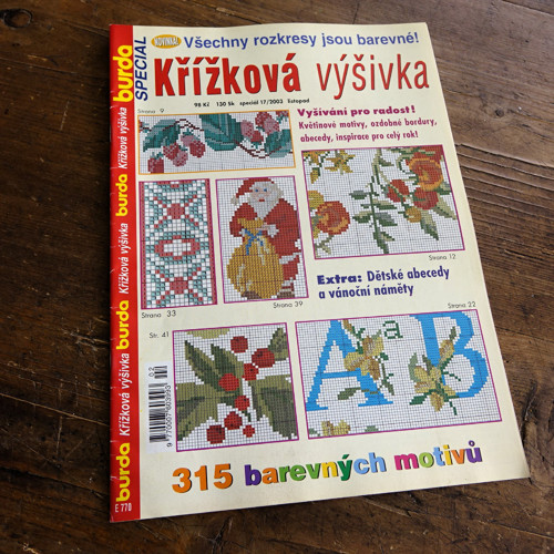 Burda speciál ... Křížková výšivka ... 17/2003 — foto 1