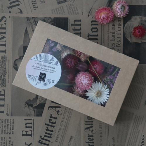 Kreativní box sušené květiny - růžová s mechem