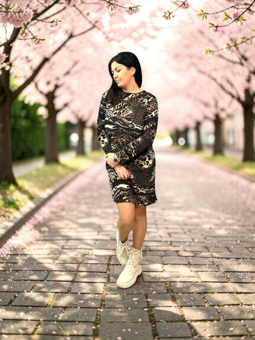 Dámské šaty zvířecí M/L