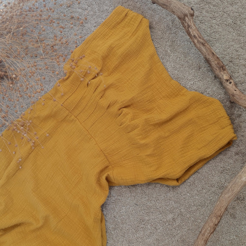 Mušelínové dlouhé šaty Isis / Mustard